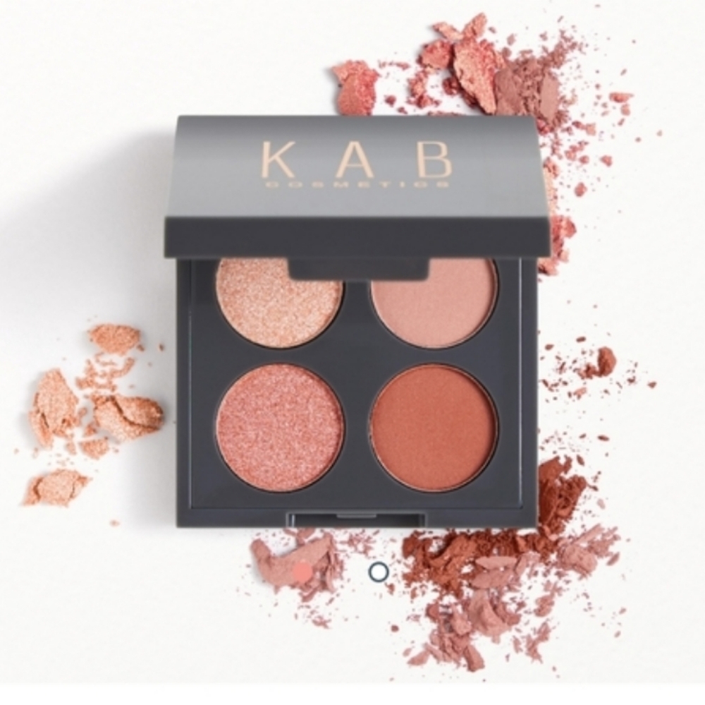 👁️ KAB Naked Eyeshadow Quad